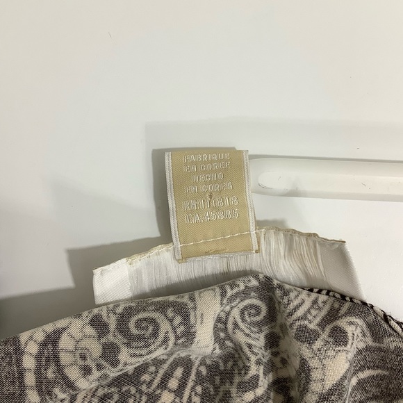 Michael Michael Kors cold shoulders oversized batwings style blouse Size M EUC - Picture 13 of 16